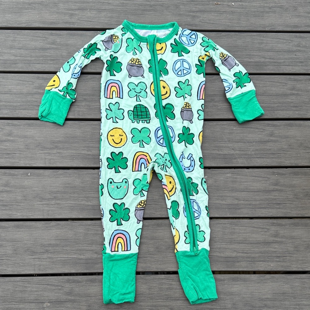 3-6 month Little Sleepies Shamrock and Rainbow Kids Footie
